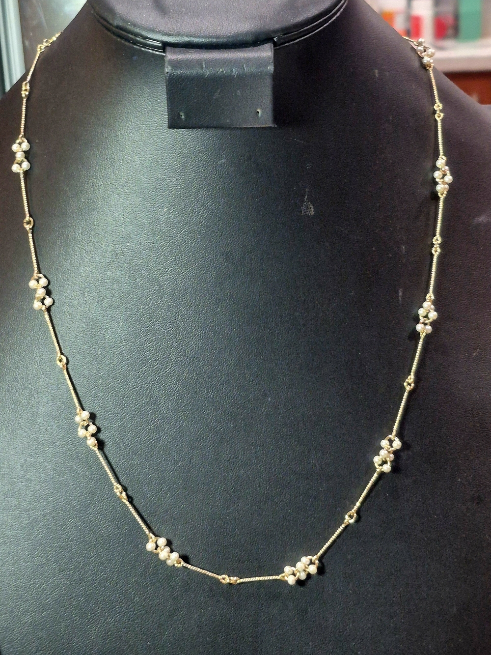 Gold tone Necklace Lot Bundle 4 Necklaces NY, AVON, UNSIGNED - Picture 6 of 11